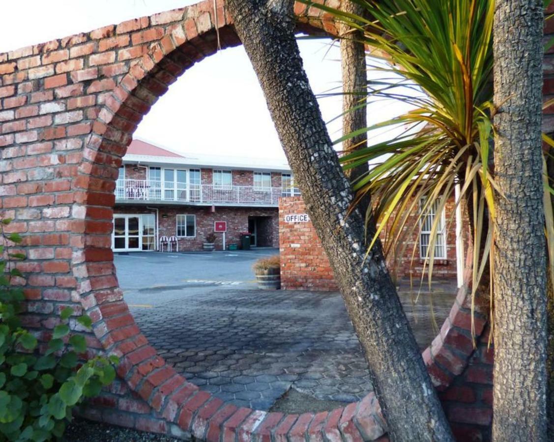 Alexandra Heights Motel Exterior foto